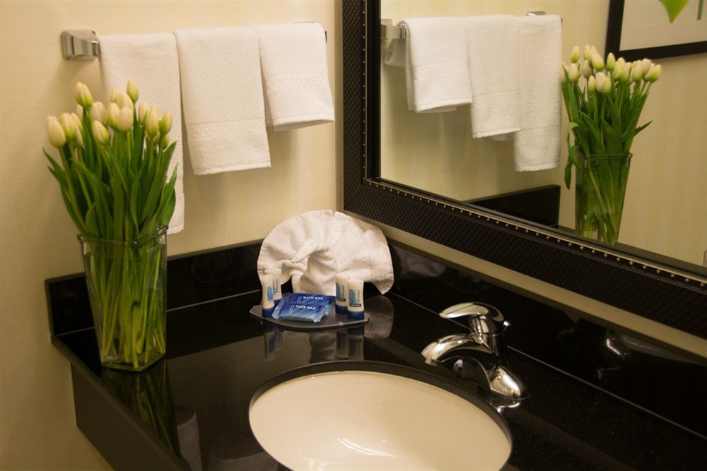 Fairfield Inn & Suites-Washington Dc Bagian luar foto